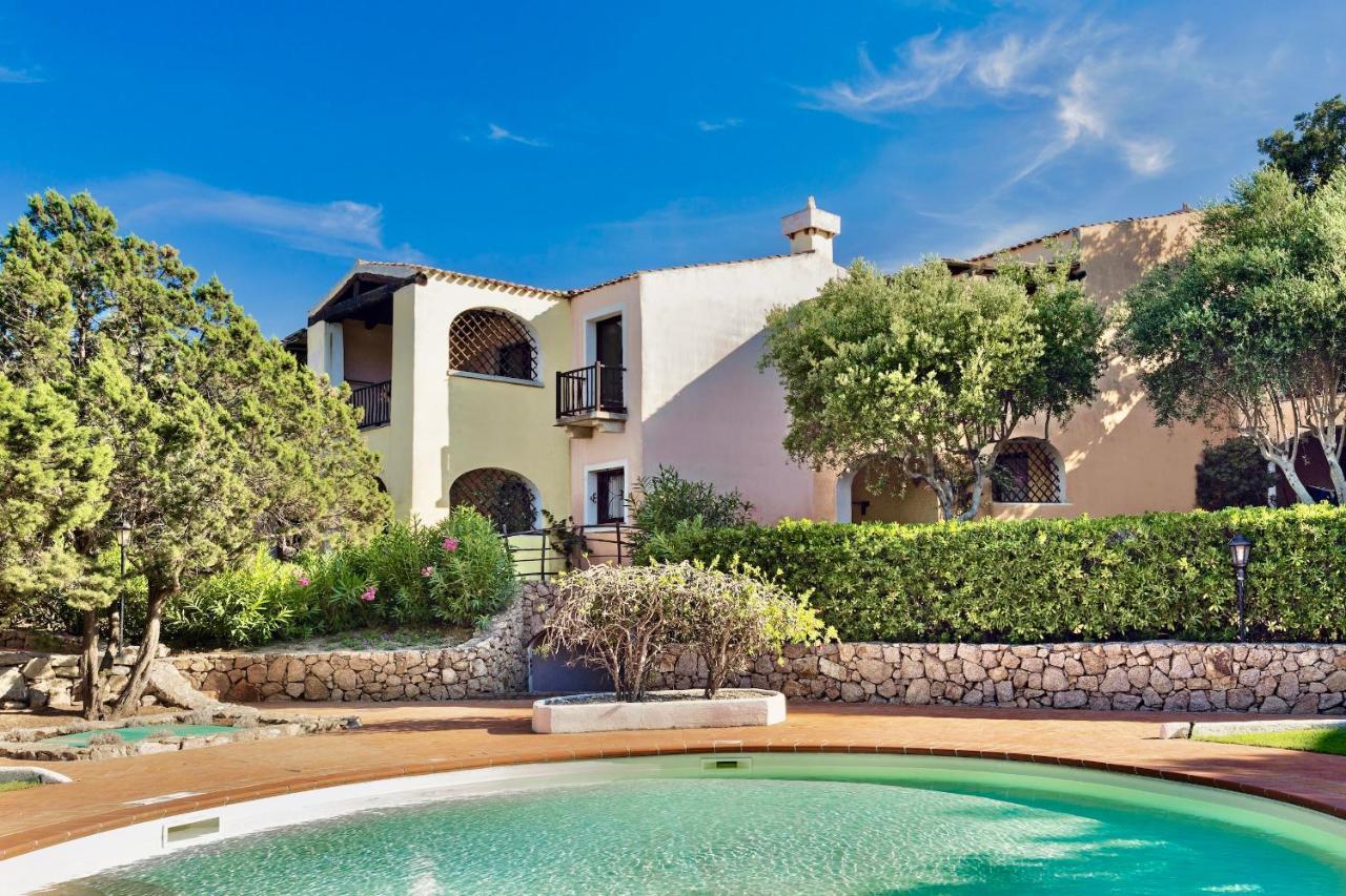 Residence Con Piscina A Liscia Di Vacca, 350 Mt Dal Mare, 3 Km Da Porto Cervo 外观 照片